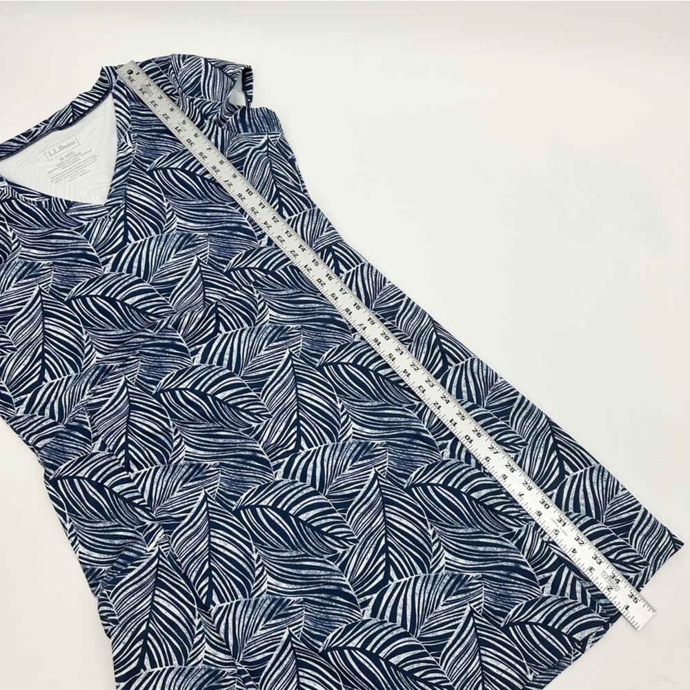 L.L. Bean V Neck Knit Dress Navy White Leaf Print Medium - Picture 8 of 10